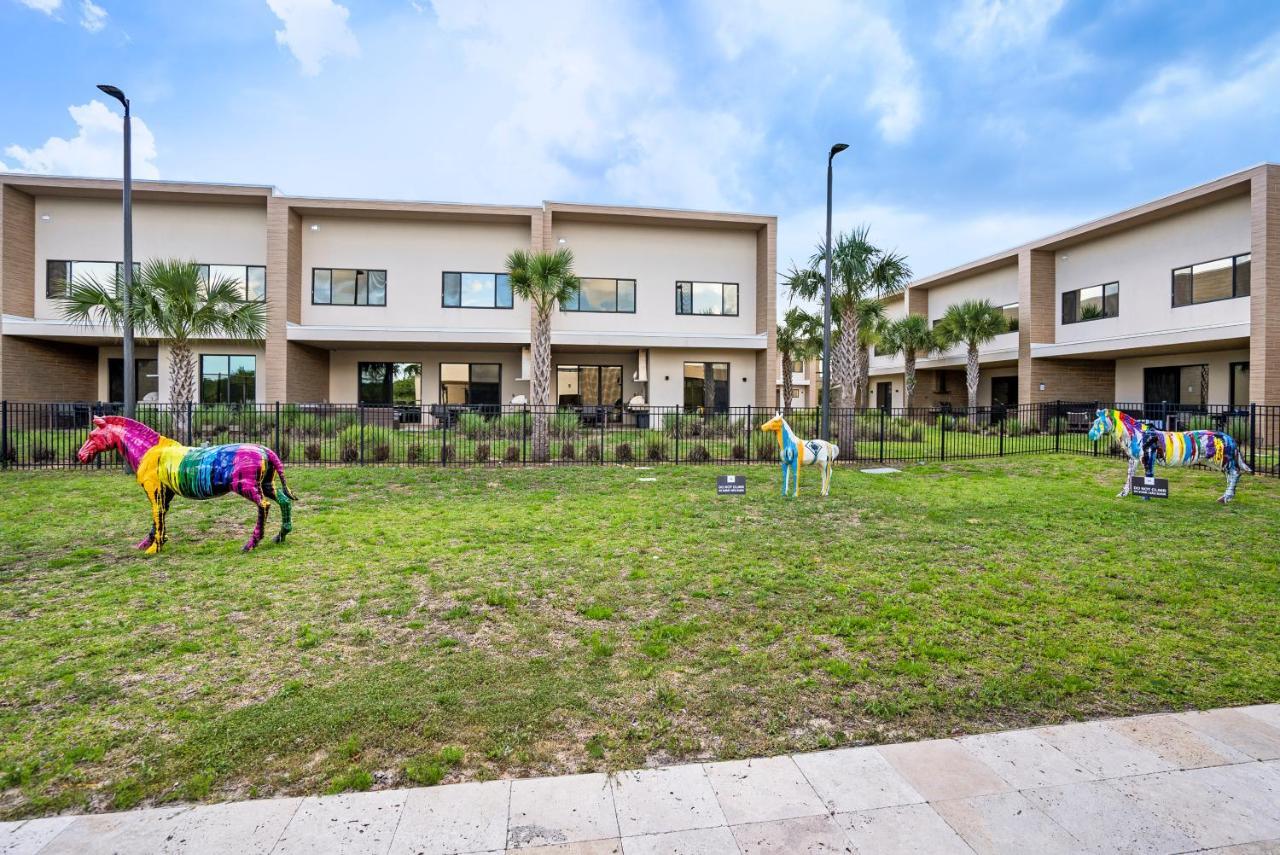 Beautiful Townhome Magic Village 1,5 Mile To Dis 奥兰多 外观 照片